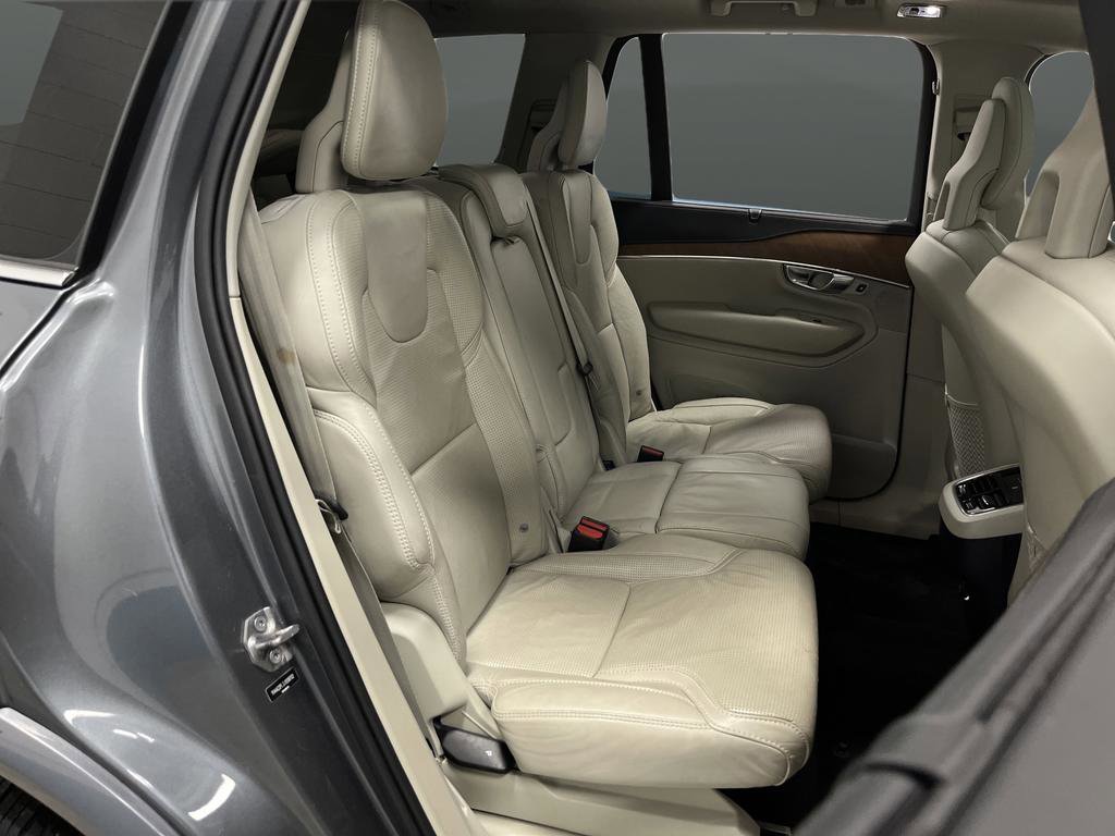 Used 2018 Volvo XC90 T6 Inscription w/ Convenience Package image 31