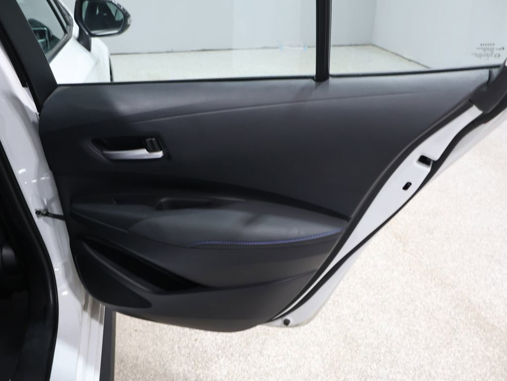 Used 2022 Toyota Corolla SE image 18