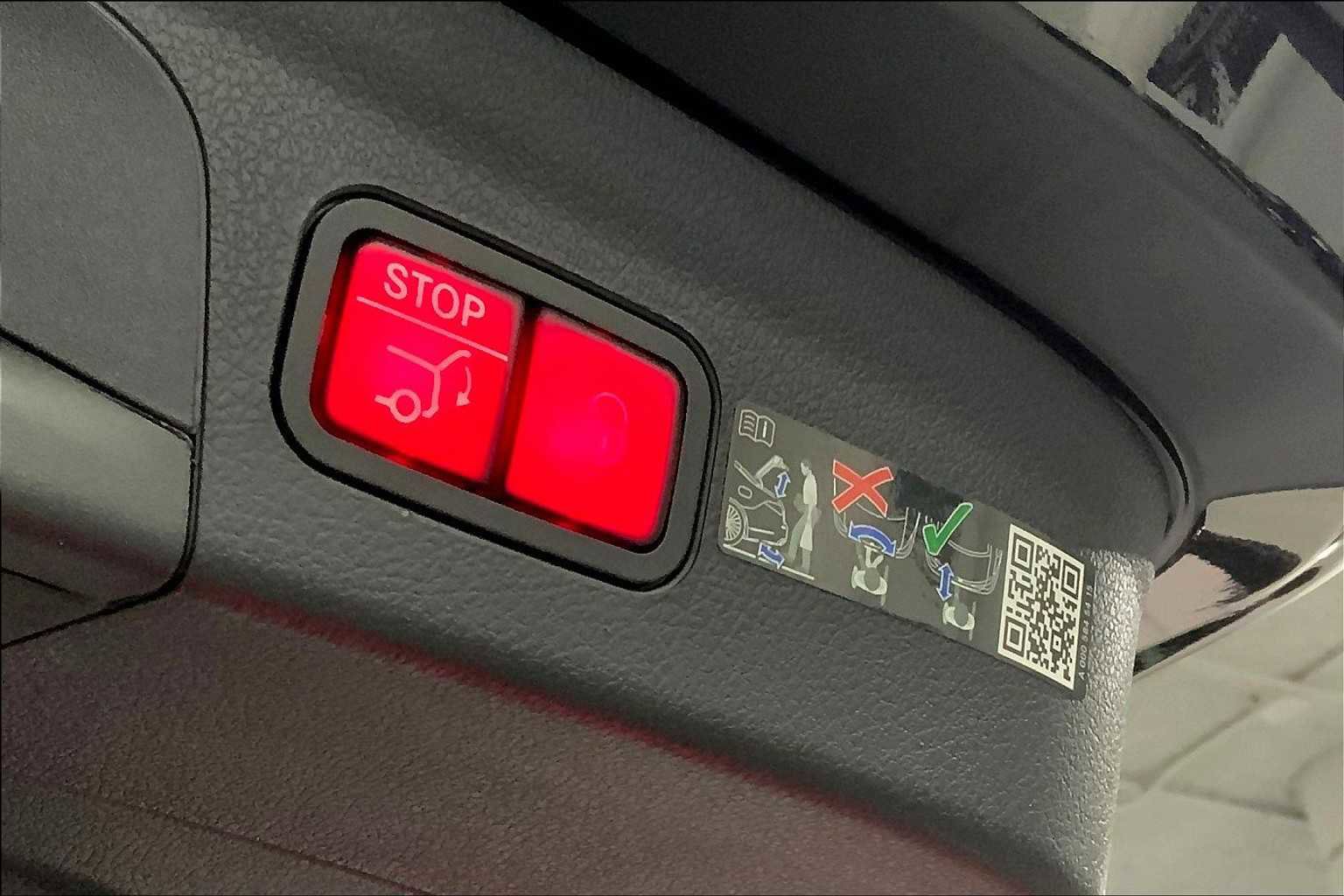 Used 2025 Mercedes-Benz GLE 350 4MATIC image 19