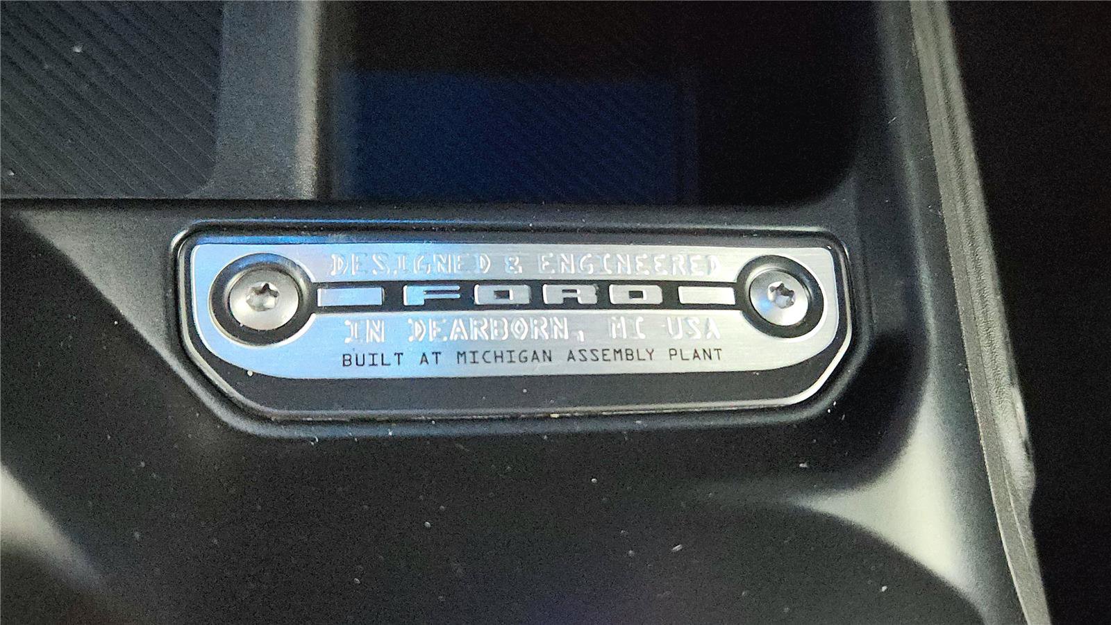 New 2025 Ford Bronco 4-Door image 37