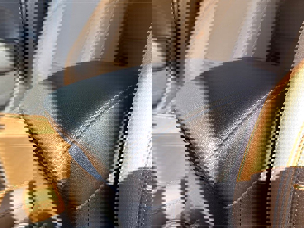 Used 2023 Jeep Wrangler Unlimited Rubicon w/ LED Lighting Group image 21