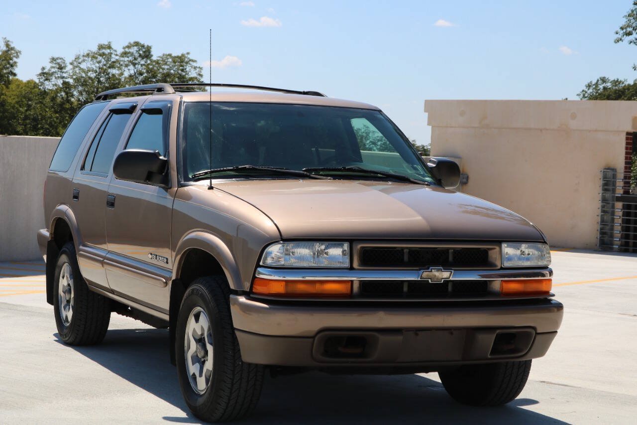 Used 2004 Chevrolet Blazer LS w/ Preferred Equipment Group AWD/4WD image 4