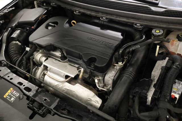 Used 2019 Chevrolet Cruze LT w/ Convenience Package image 9