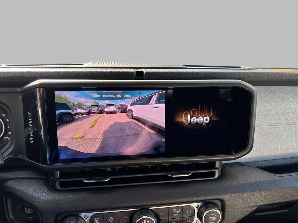 New 2026 Jeep Gladiator Sport AWD/4WD image 7