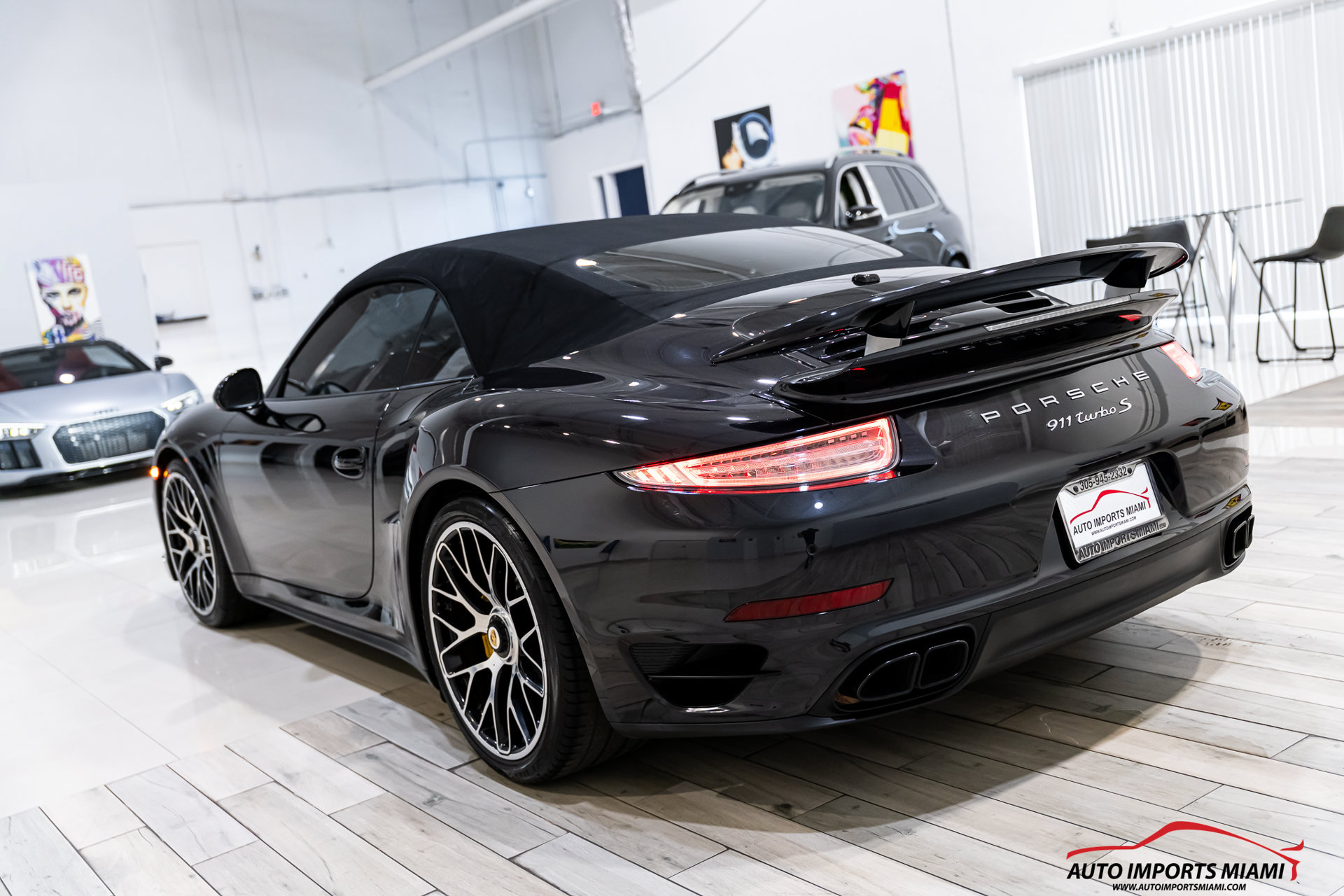Used 2014 Porsche 911 Turbo S AWD/4WD image 40