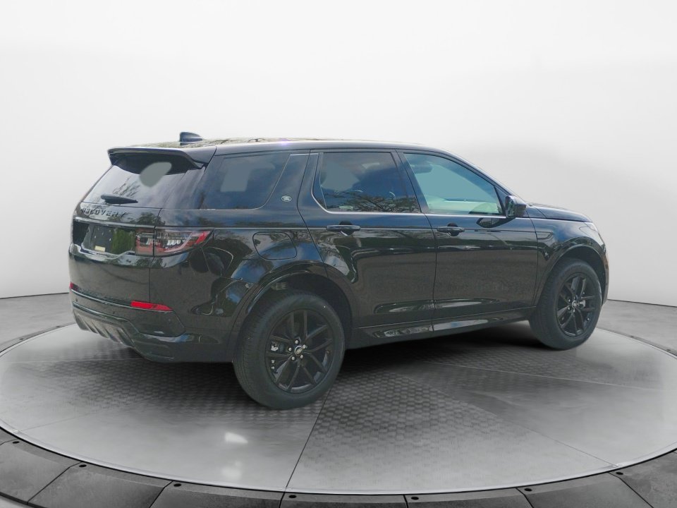 New 2026 Land Rover Discovery Sport Landmark AWD/4WD image 7