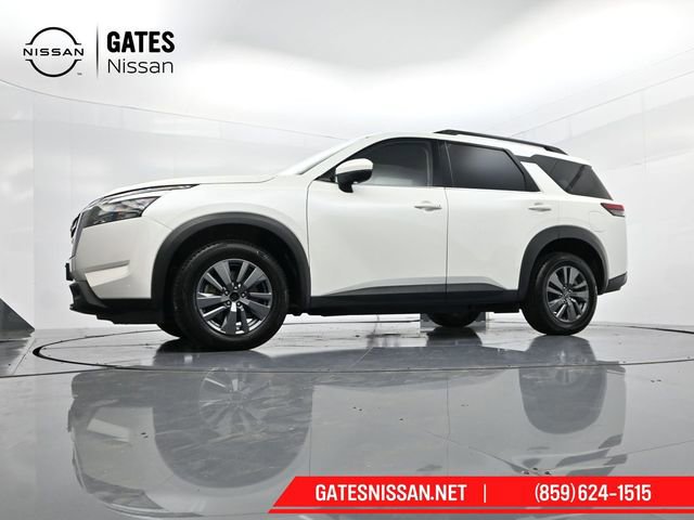 Used 2024 Nissan Pathfinder SV image 44
