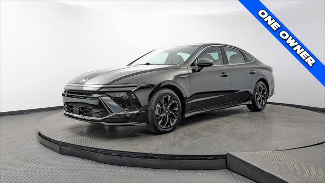 Used 2025 Hyundai Sonata SEL FWD image 2