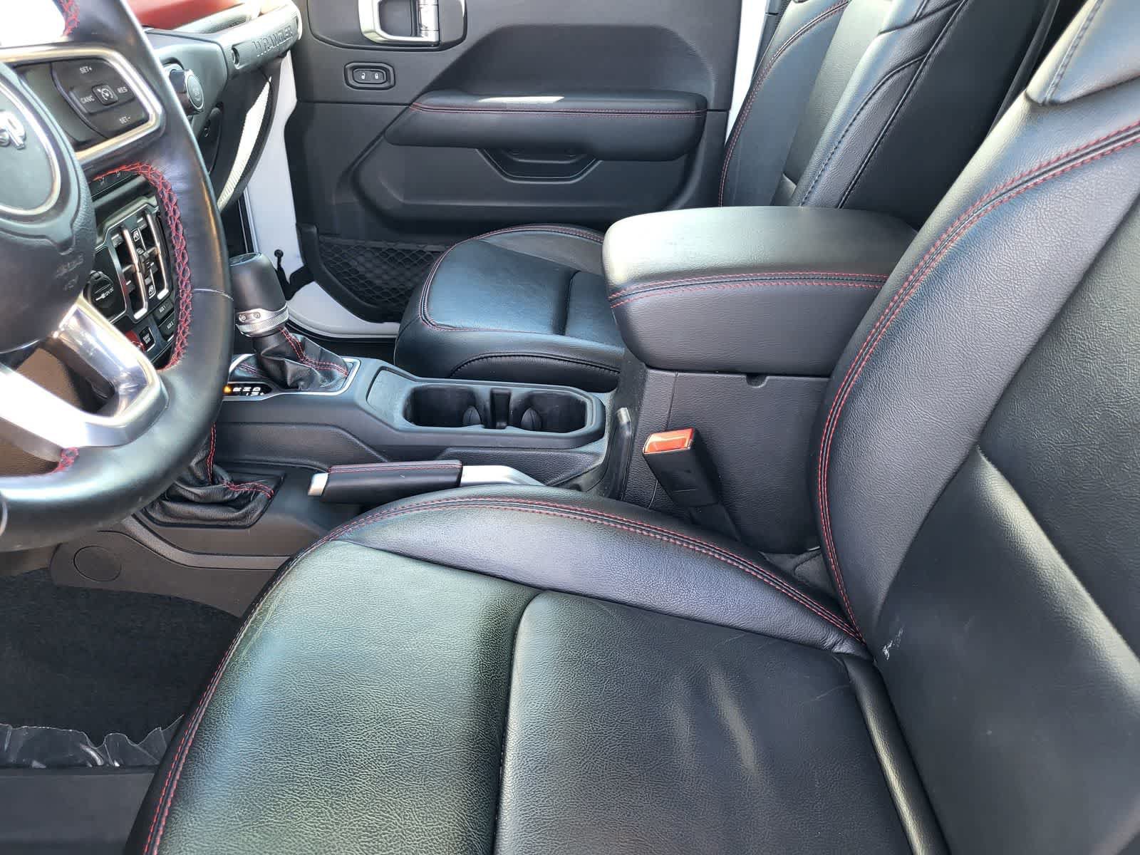 Used 2019 Jeep Wrangler Unlimited Rubicon AWD/4WD image 27