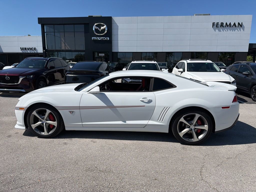 Used 2015 Chevrolet Camaro LT w/ Commemorative Special Edition RWD image 10