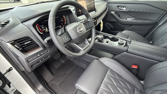 New 2026 Nissan Rogue Platinum w/ Platinum Premium Package AWD/4WD image 10
