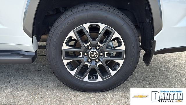 Used 2023 Toyota Sequoia Limited AWD/4WD image 6