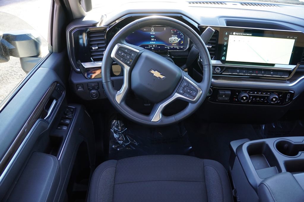 Certified 2025 Chevrolet Silverado 2500 LT w/ Convenience Package image 19