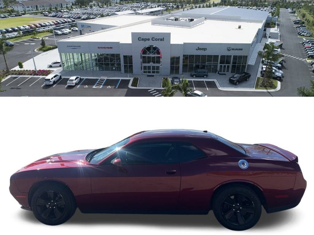 Used 2020 Dodge Challenger SXT RWD image 19
