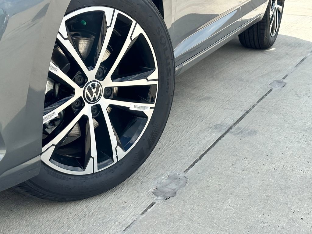 New 2026 Volkswagen Jetta Sport image 2