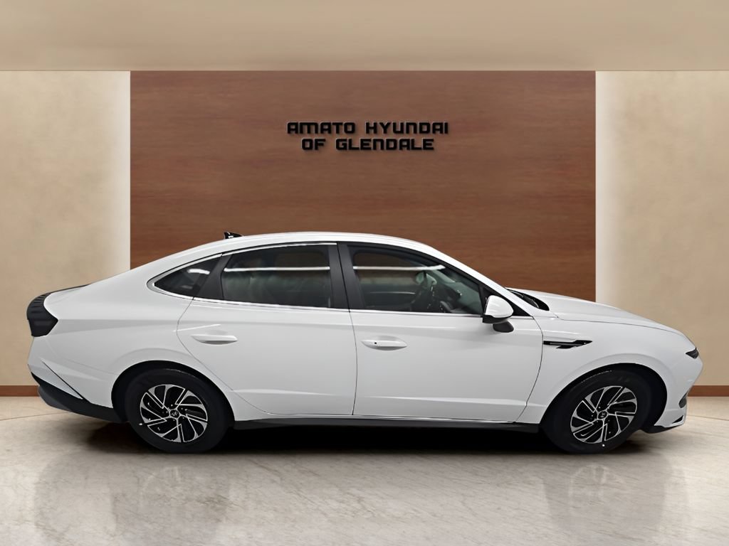 New 2026 Hyundai Sonata Blue FWD image 7