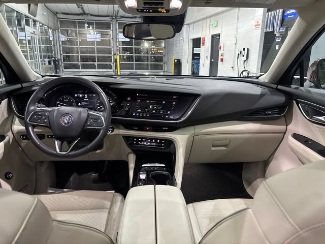 Used 2022 Buick Envision Essence w/ Technology Package I AWD/4WD image 39
