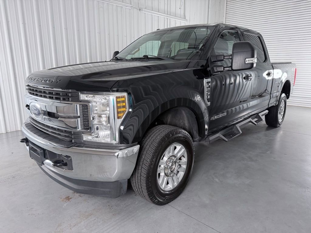Used 2018 Ford F250 XLT AWD/4WD image 1