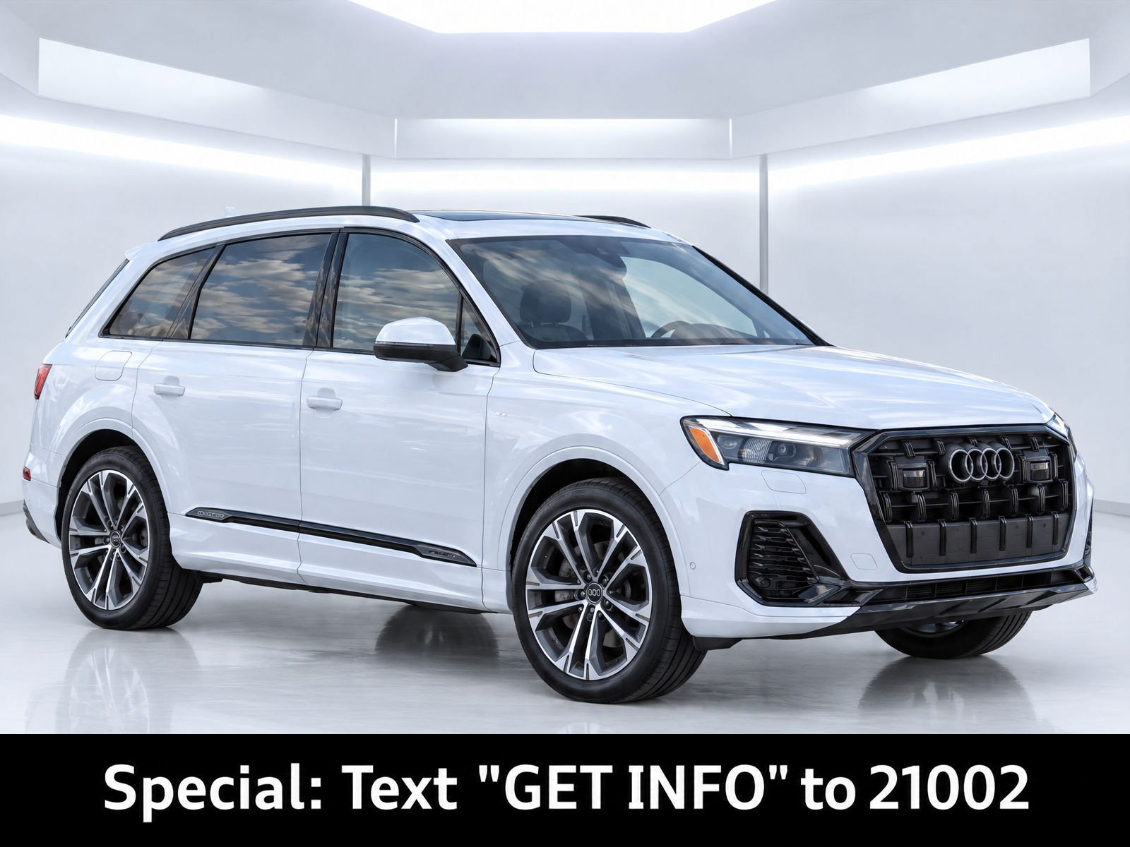 Certified 2025 Audi Q7 2.0T Premium w/ Convenience Plus Package AWD/4WD image 2