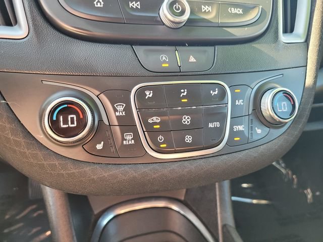 Used 2024 Chevrolet Malibu LT FWD image 24