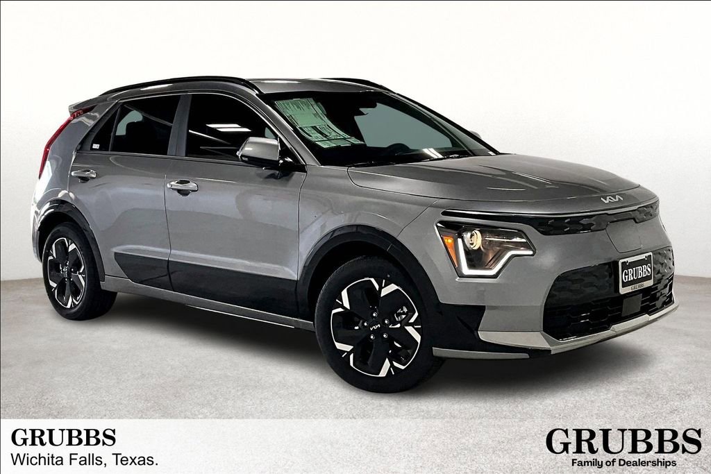 Used 2024 Kia Niro Wind w/ Wind Preserve Package image 1