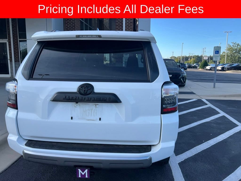 Used 2023 Toyota 4Runner TRD Off-Road Premium w/ Moonroof Package AWD/4WD image 10