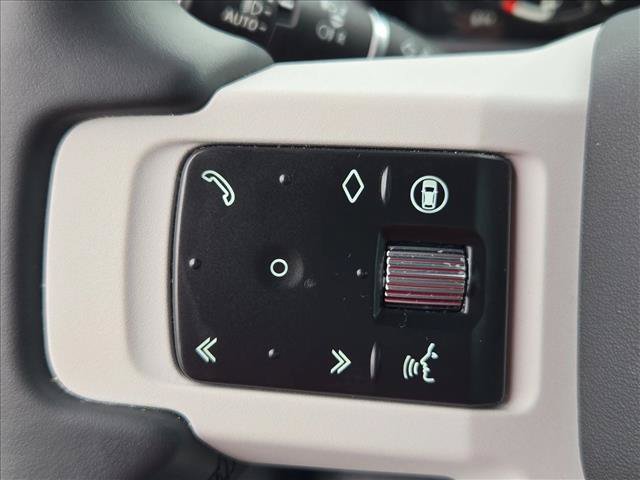 Used 2025 Land Rover Defender 110 S AWD/4WD image 12