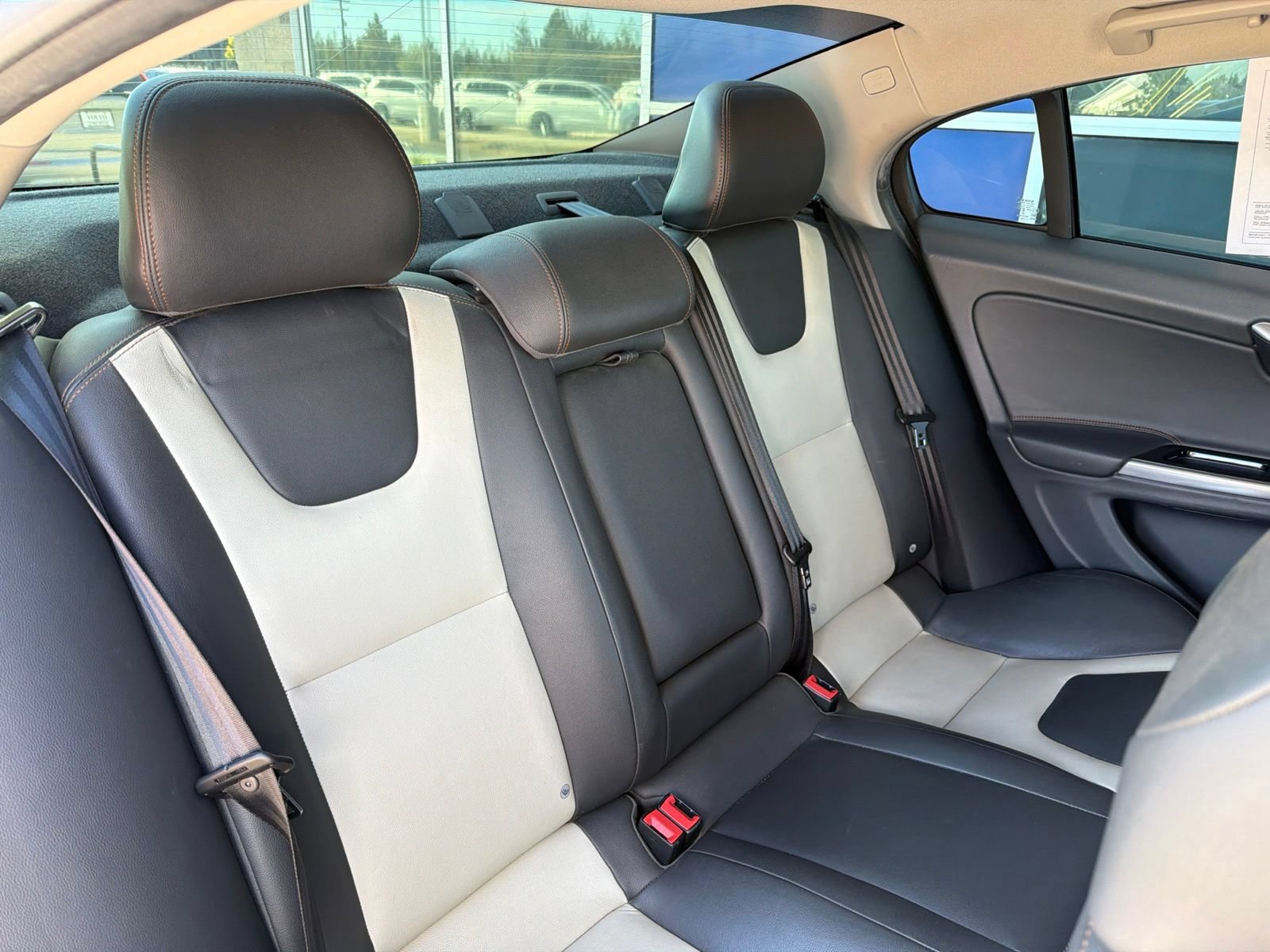 Used 2016 Volvo S60 T5 Cross Country Platinum AWD/4WD image 24