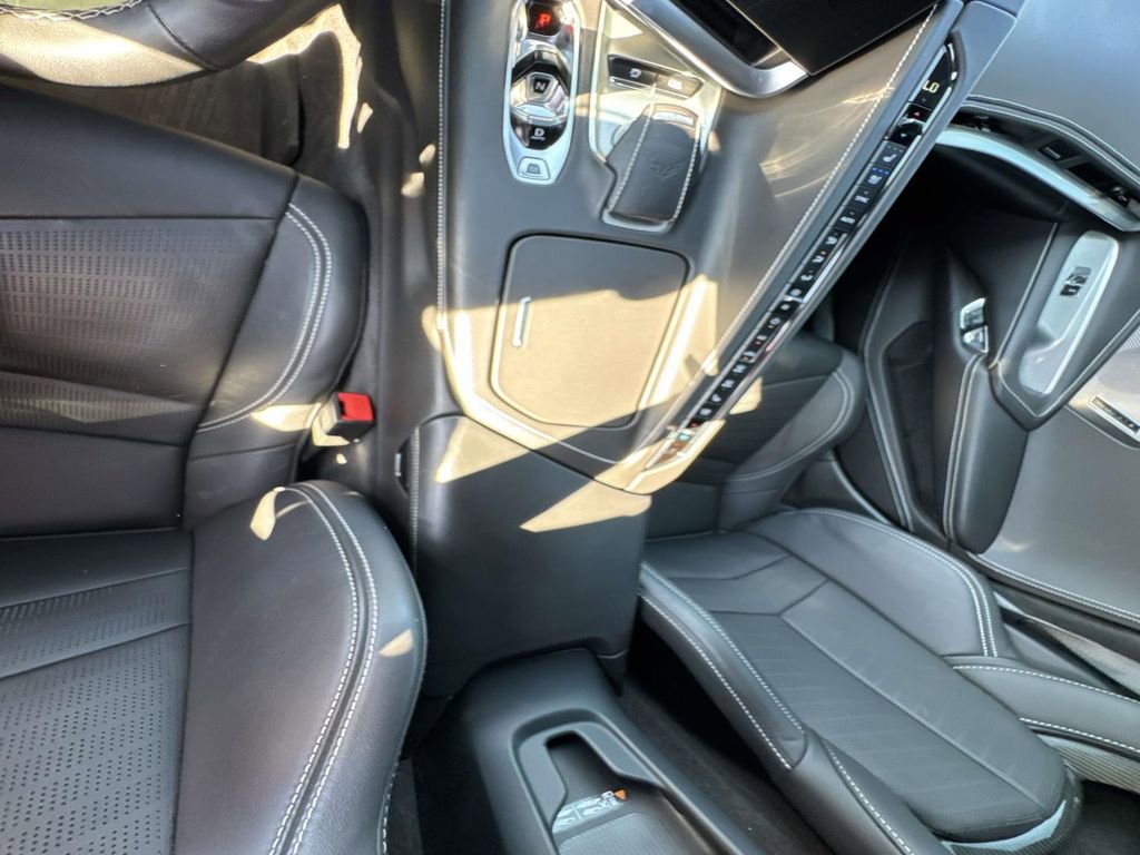 Used 2023 Chevrolet Corvette Stingray Premium Cpe w/ Z51 Performance Package image 22