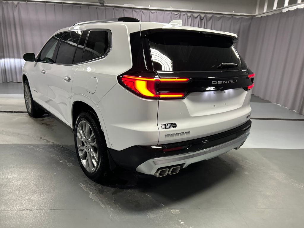 New 2026 GMC Acadia Denali w/ Super Cruise Package image 5