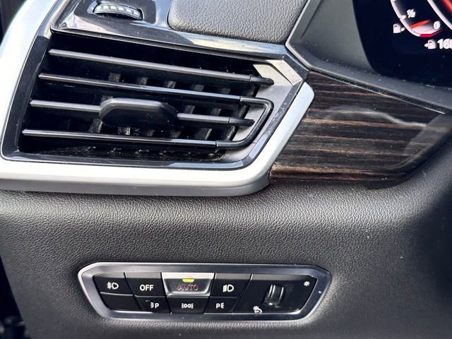 Used 2020 BMW X5 xDrive40i w/ Parking Assistance Package image 22