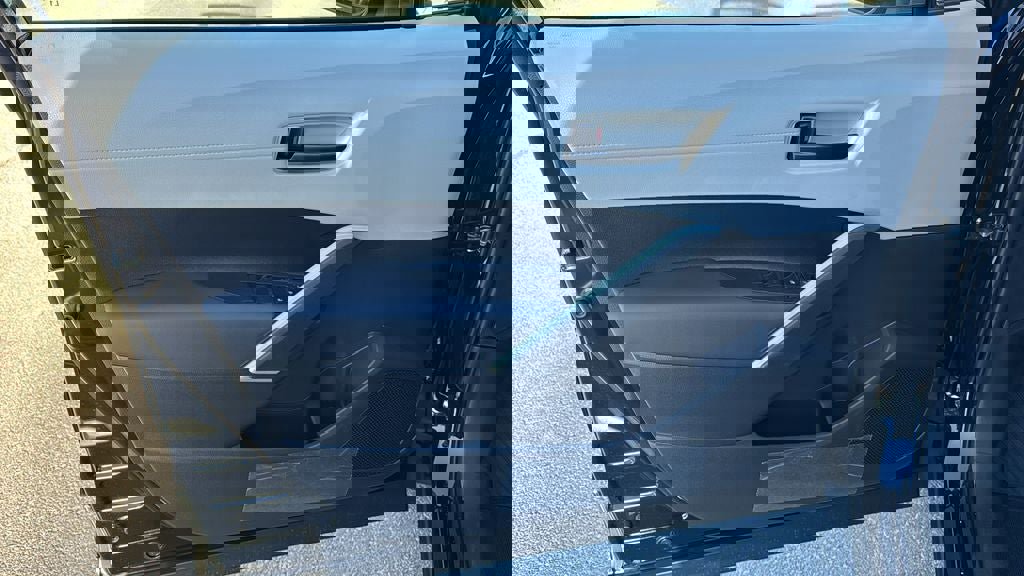 New 2026 Toyota Corolla Cross L image 13