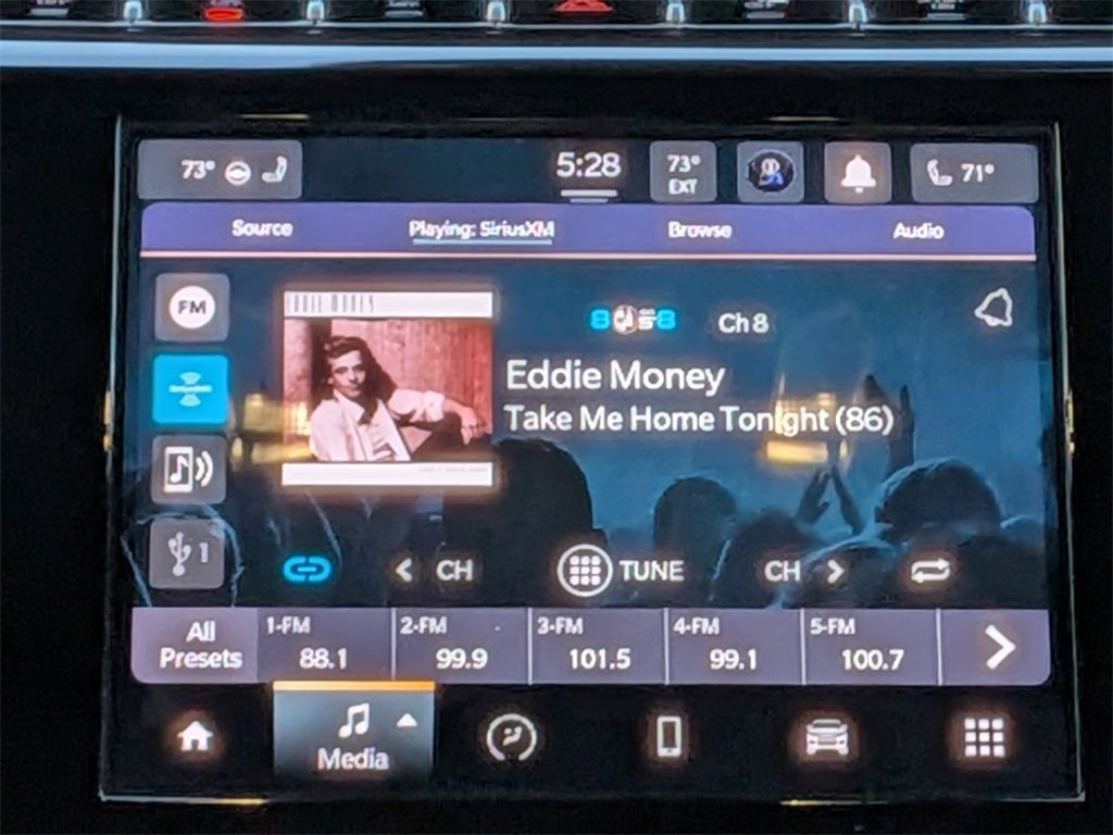 Used 2024 Jeep Grand Cherokee L Laredo w/ Luxury Tech Group I image 21