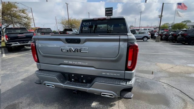 Used 2026 GMC Sierra 1500 Denali Ultimate AWD/4WD image 9