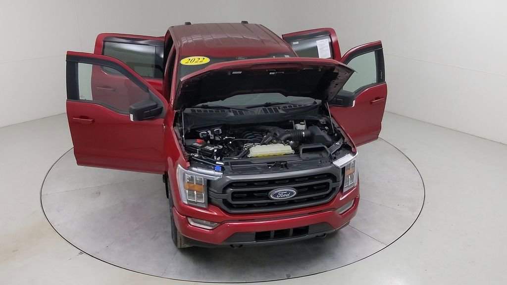 Certified 2022 Ford F150 XLT w/ Equipment Group 302A High image 46