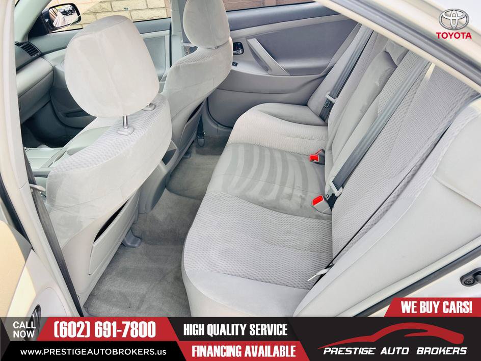 Used 2010 Toyota Camry FWD image 10