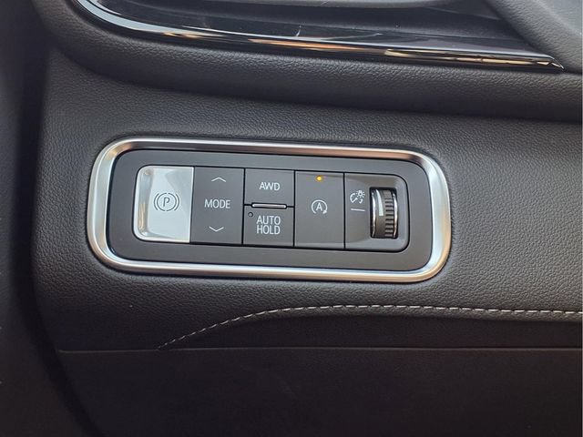 Certified 2025 Buick Enclave Avenir w/ Super Cruise Package AWD/4WD image 11