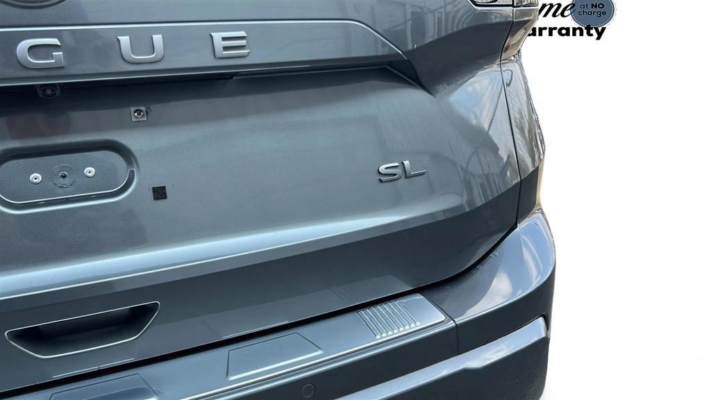 Used 2024 Nissan Rogue SL w/ SL Premium Package image 13