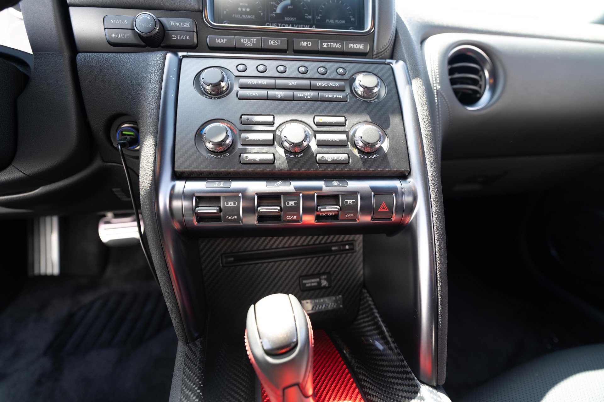 Used 2013 Nissan GT-R Black Edition AWD/4WD image 73