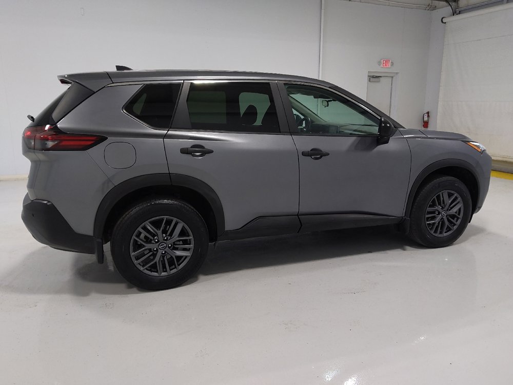 Used 2023 Nissan Rogue S image 10