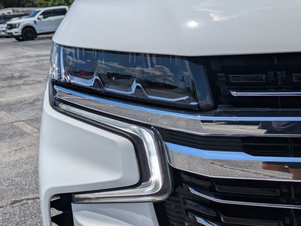 Used 2023 Chevrolet Tahoe LT w/ Luxury Package RWD image 10
