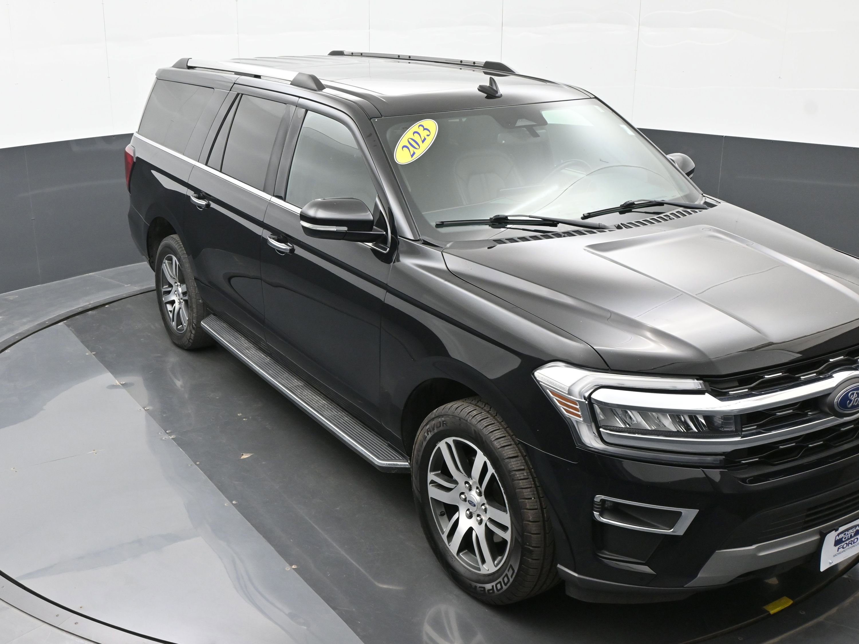 Used 2023 Ford Expedition Max Limited AWD/4WD image 35