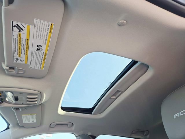New 2026 Chevrolet Trax ACTIV w/ Sunroof Package FWD image 6
