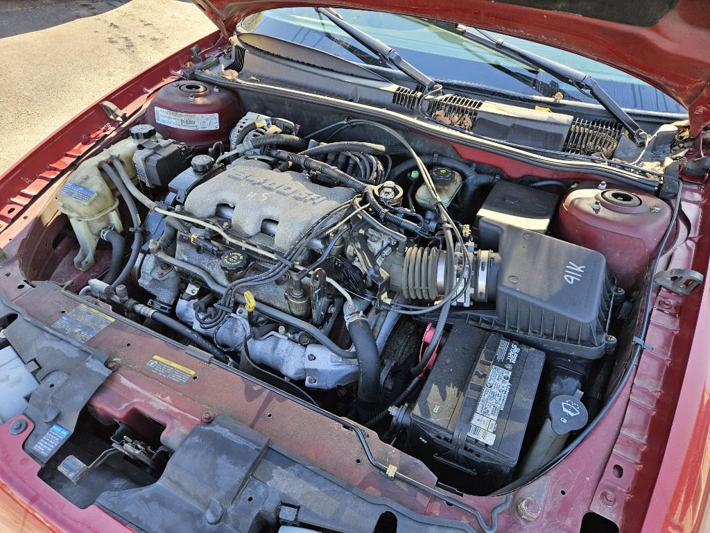 Used 2002 Oldsmobile Alero GL w/ Sun & Sound Pkg FWD image 19