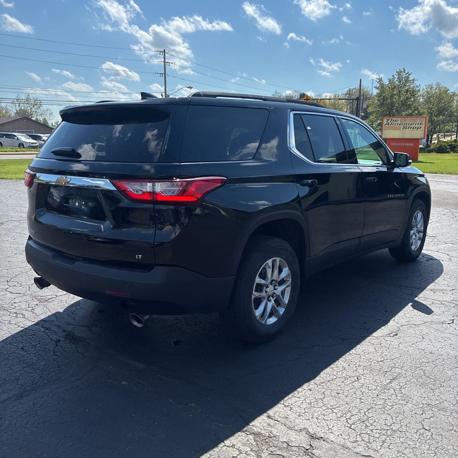 Used 2021 Chevrolet Traverse LT FWD image 5