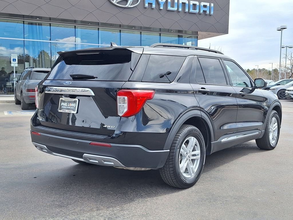 Used 2024 Ford Explorer XLT w/ Equipment Group 202A video 3