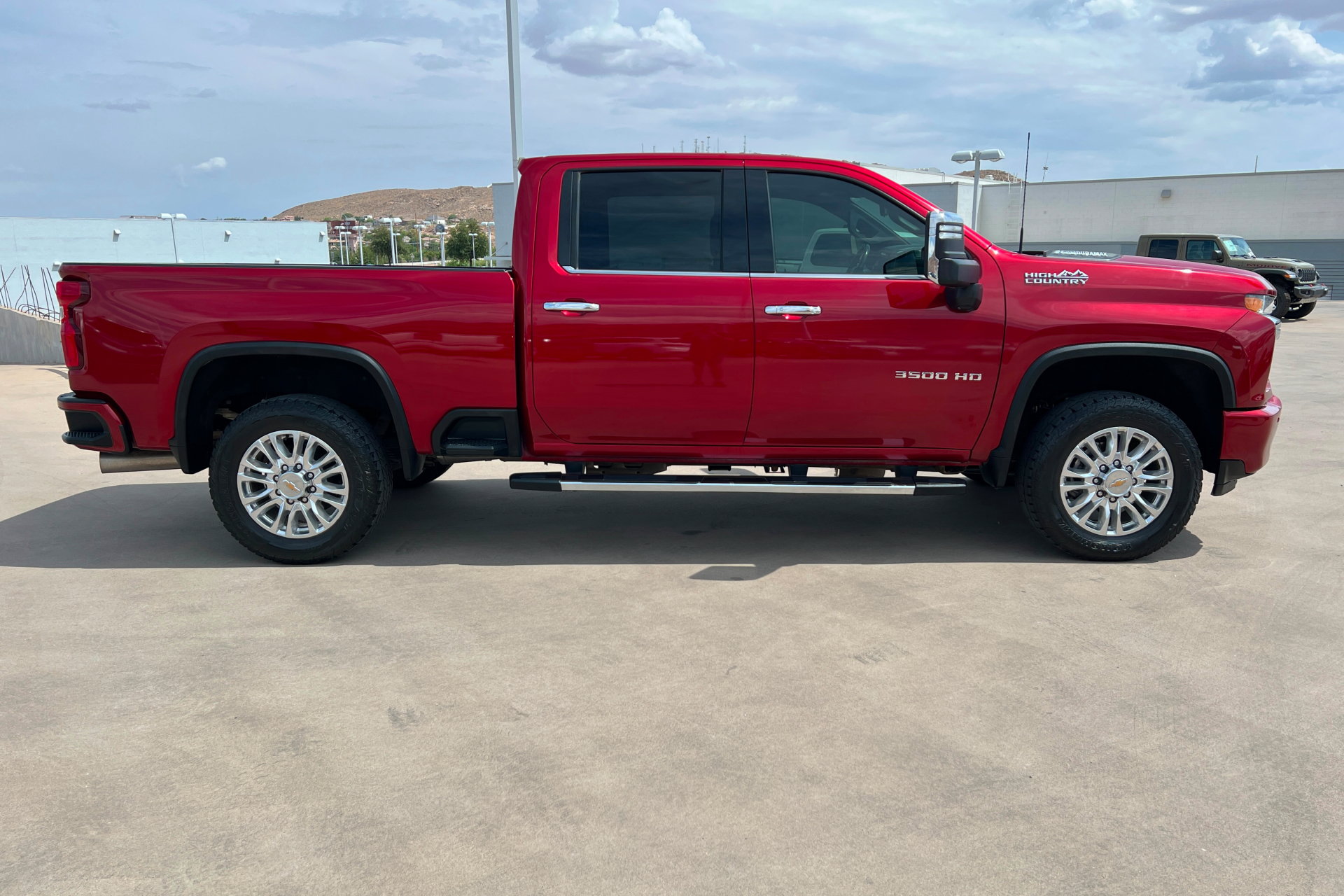 Used 2021 Chevrolet Silverado 3500 High Country w/ Z71 Off-Road Package AWD/4WD image 7