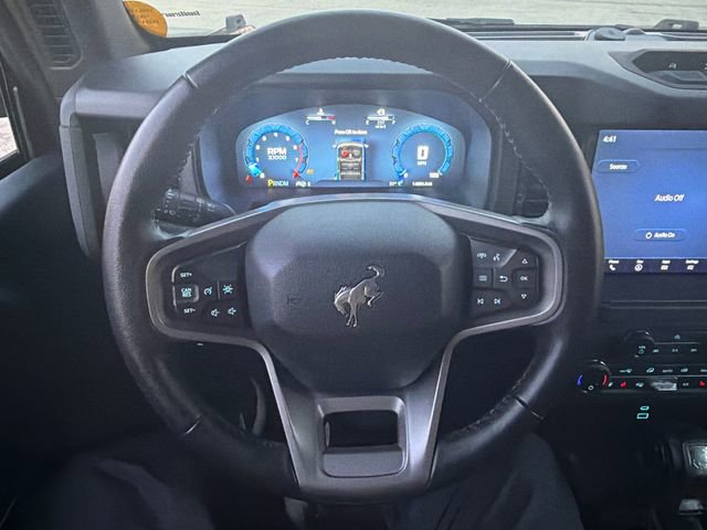 Used 2025 Ford Bronco Badlands image 28