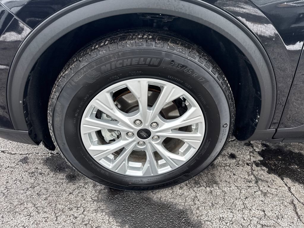 Used 2025 Ford Escape Active image 17