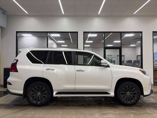 Used 2021 Lexus GX 460 Premium AWD/4WD image 2